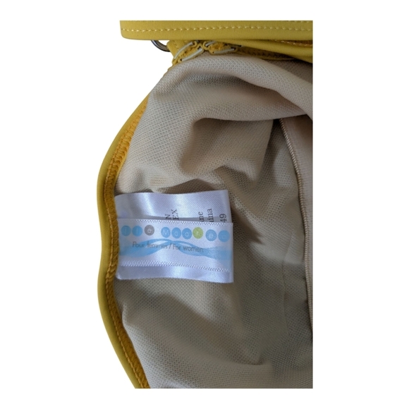 Île Moorea One Piece Swimsuit Crossiver Adjustable Straps - Picture 10 of 11